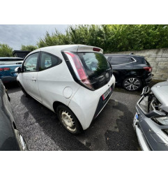 Feu diurne avant gauche TOYOTA AYGO 2 Photo n°19