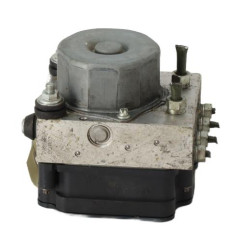 Bloc ABS (freins anti-blocage) TOYOTA AYGO 2 Photo n°3