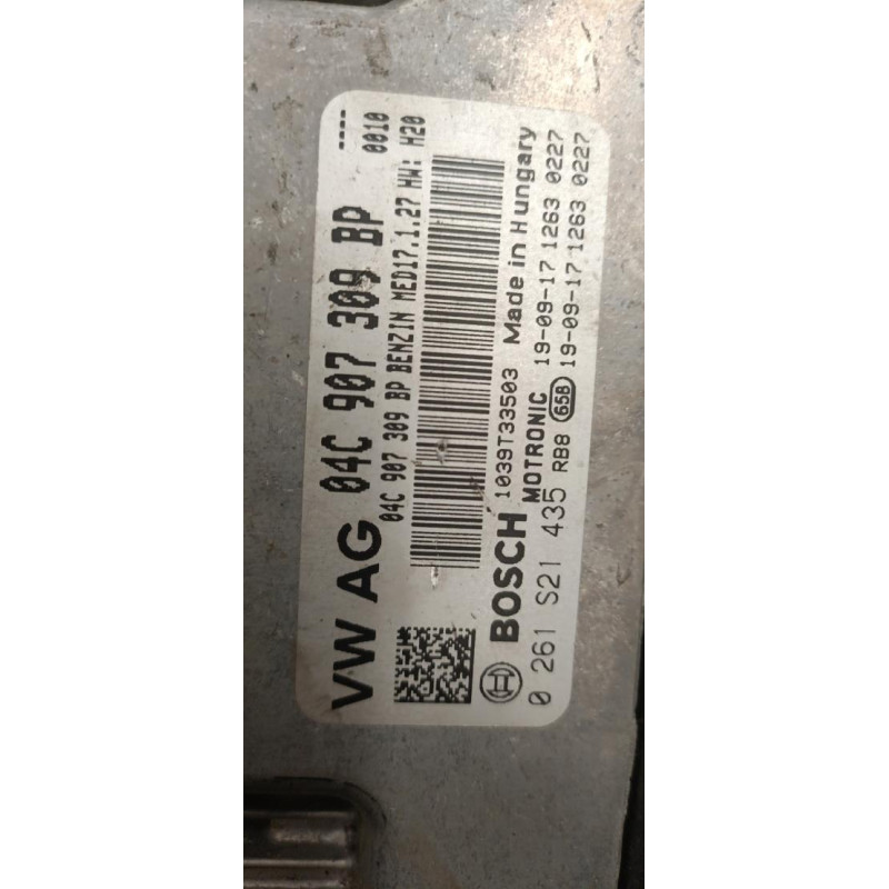 Calculateur moteur AUDI A1 2