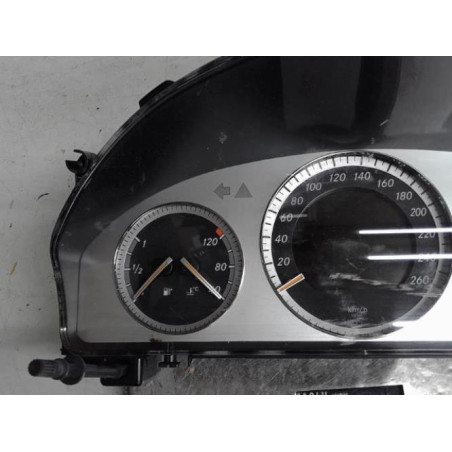 Compteur MERCEDES CLASSE C 204