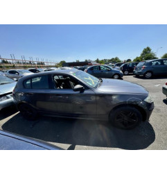 Aile avant gauche BMW SERIE 1 E87 Photo n°14