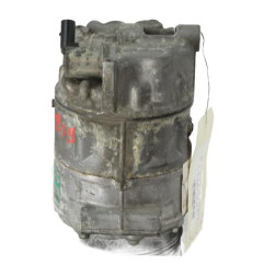 Compresseur clim VOLKSWAGEN GOLF 4 Photo n°3