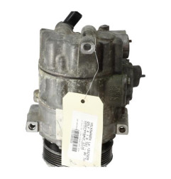 Compresseur clim VOLKSWAGEN GOLF 4 Photo n°4