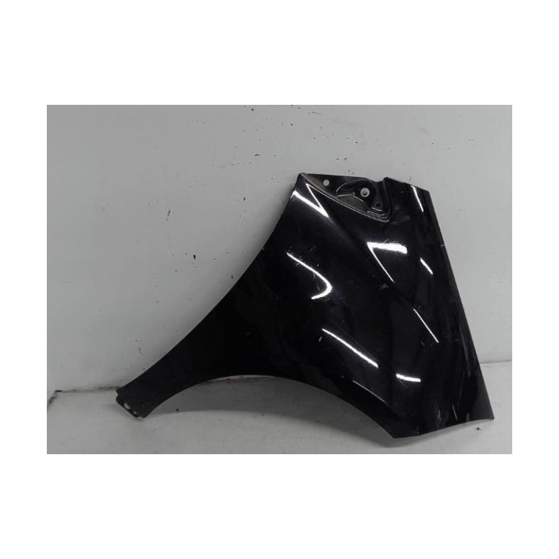 Aile avant droit MERCEDES CLASSE A 169