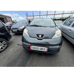 Feu arriere principal gauche (feux) PEUGEOT 107 Photo n°6