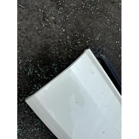 Hayon inferieur PEUGEOT 3008 1