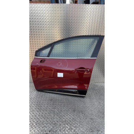 Porte avant gauche RENAULT CLIO 4 Photo n°1