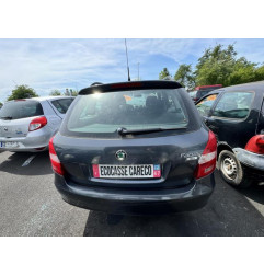 Face avant SKODA FABIA 2 Photo n°20