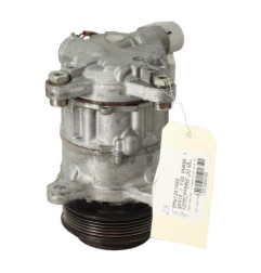 Compresseur clim BMW SERIE 1 F20 Photo n°3