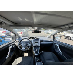 Capot TOYOTA VERSO Photo n°10