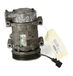 Compresseur clim FORD FUSION Photo n°1