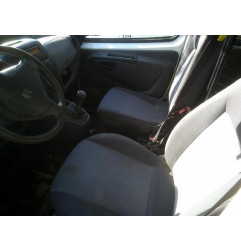 Pare choc avant PEUGEOT BIPPER Photo n°7