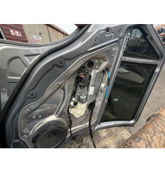 Porte arriere gauche MERCEDES CLASSE E 212 Photo n°4