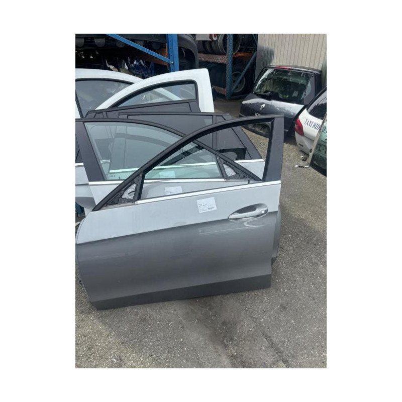 Porte avant gauche MERCEDES CLASSE E 212
