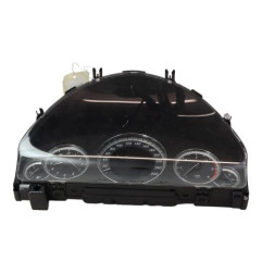 Compteur MERCEDES CLASSE E 212 Photo n°1