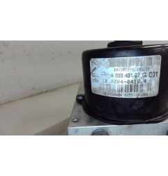 Bloc ABS (freins anti-blocage) MERCEDES CLASSE CLK 209