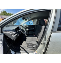 Malle/Hayon arriere TOYOTA COROLLA VERSO 2 Photo n°8