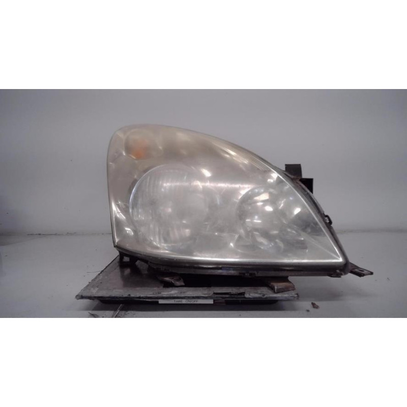Optique avant principal droit (feux)(phare) TOYOTA COROLLA VERSO 2