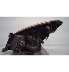 Optique avant principal droit (feux)(phare) TOYOTA COROLLA VERSO 2 Photo n°4