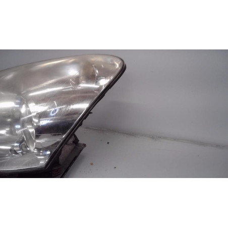 Optique avant principal gauche (feux)(phare) TOYOTA COROLLA VERSO 2