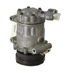 Compresseur clim RENAULT CLIO 2 Photo n°4