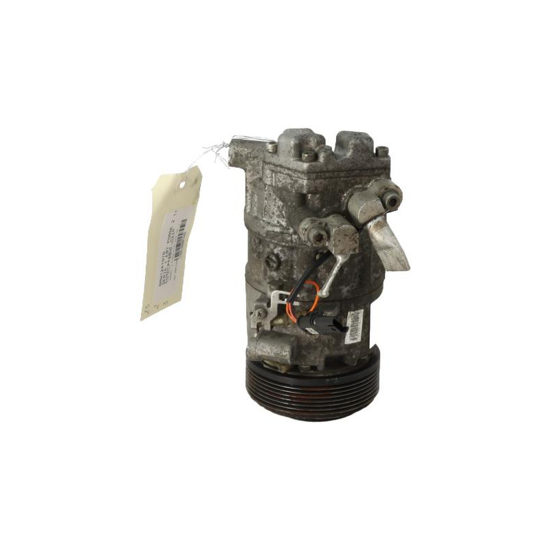 Compresseur clim BMW SERIE 1 E87 Photo n°2