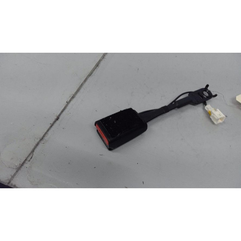 Attache ceinture avant droit CITROEN C4 2