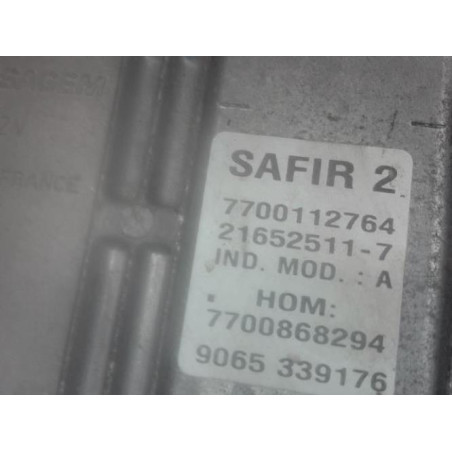 Calculateur moteur RENAULT CLIO 2 Photo n°1