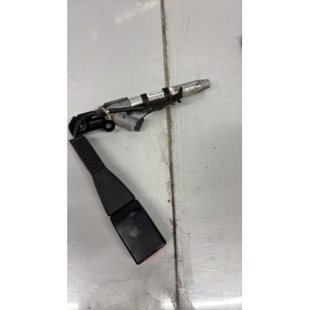 Attache ceinture avant droit BMW X5 E70 Photo n°1