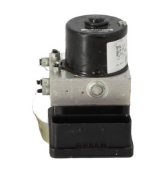 Bloc ABS (freins anti-blocage) BMW SERIE 1 E87 Photo n°4