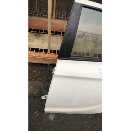 Porte arriere gauche HYUNDAI I 20 1