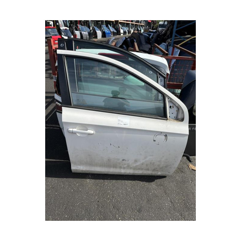 Porte avant droit HYUNDAI I 20 1