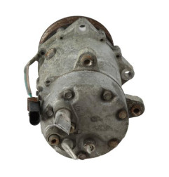 Compresseur clim AUDI A3 1 Photo n°3