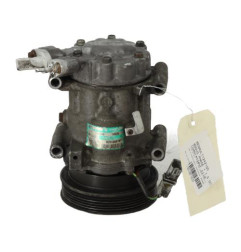 Compresseur clim RENAULT MODUS Photo n°1