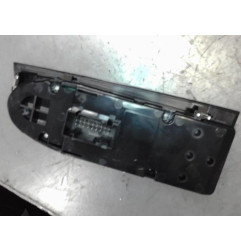 Interrupteur de leve vitre avant gauche BMW SERIE 3 E91 Photo n°3