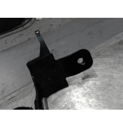 Attache ceinture avant gauche CITROEN C4 CACTUS Photo n°3