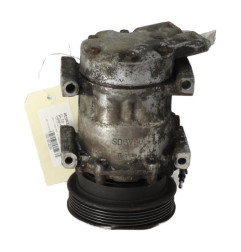 Compresseur clim RENAULT CLIO 2 Photo n°4