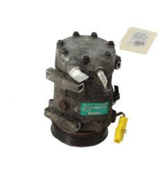 Compresseur clim CITROEN XSARA PICASSO Photo n°5