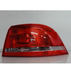 Feu arriere principal droit (feux) VOLKSWAGEN PASSAT 6 Photo n°1