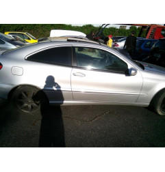 Feu arriere principal droit (feux) MERCEDES CLASSE C 203 COUPE SPORT Photo n°8