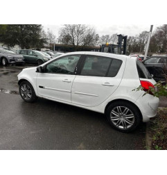 Capot RENAULT CLIO 3 Photo n°4