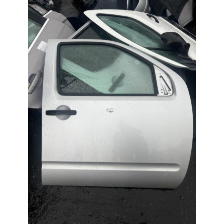 Porte avant droit NISSAN NAVARA 1 Photo n°1