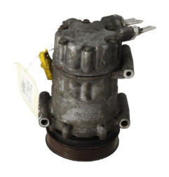 Compresseur clim PEUGEOT 207 Photo n°4