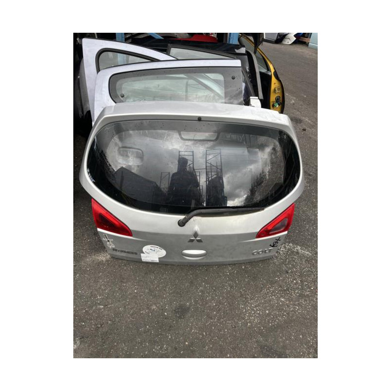 Malle/Hayon arriere MITSUBISHI COLT 6