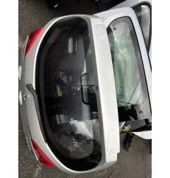 Malle/Hayon arriere MITSUBISHI COLT 6 Photo n°4