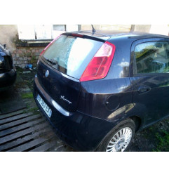 Feu arriere principal droit (feux) FIAT GRANDE PUNTO Photo n°6