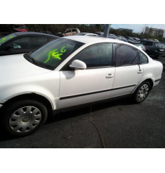 Moteur leve vitre arriere droit VOLKSWAGEN PASSAT 4 Photo n°4