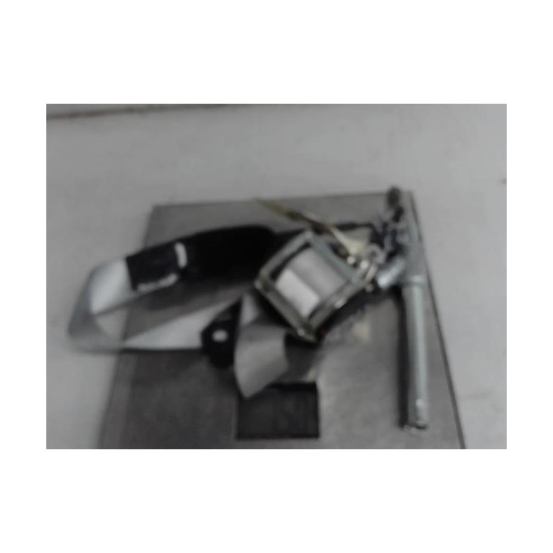 Ceinture avant droit OPEL CORSA D