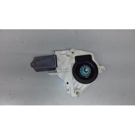 Moteur leve vitre arriere droit AUDI A4 3