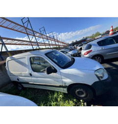 Calandre PEUGEOT PARTNER 1 Photo n°7